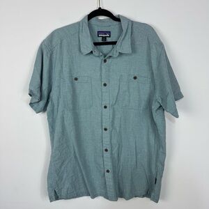 Patagonia Blue Men's Button Down Short Sleeve Top